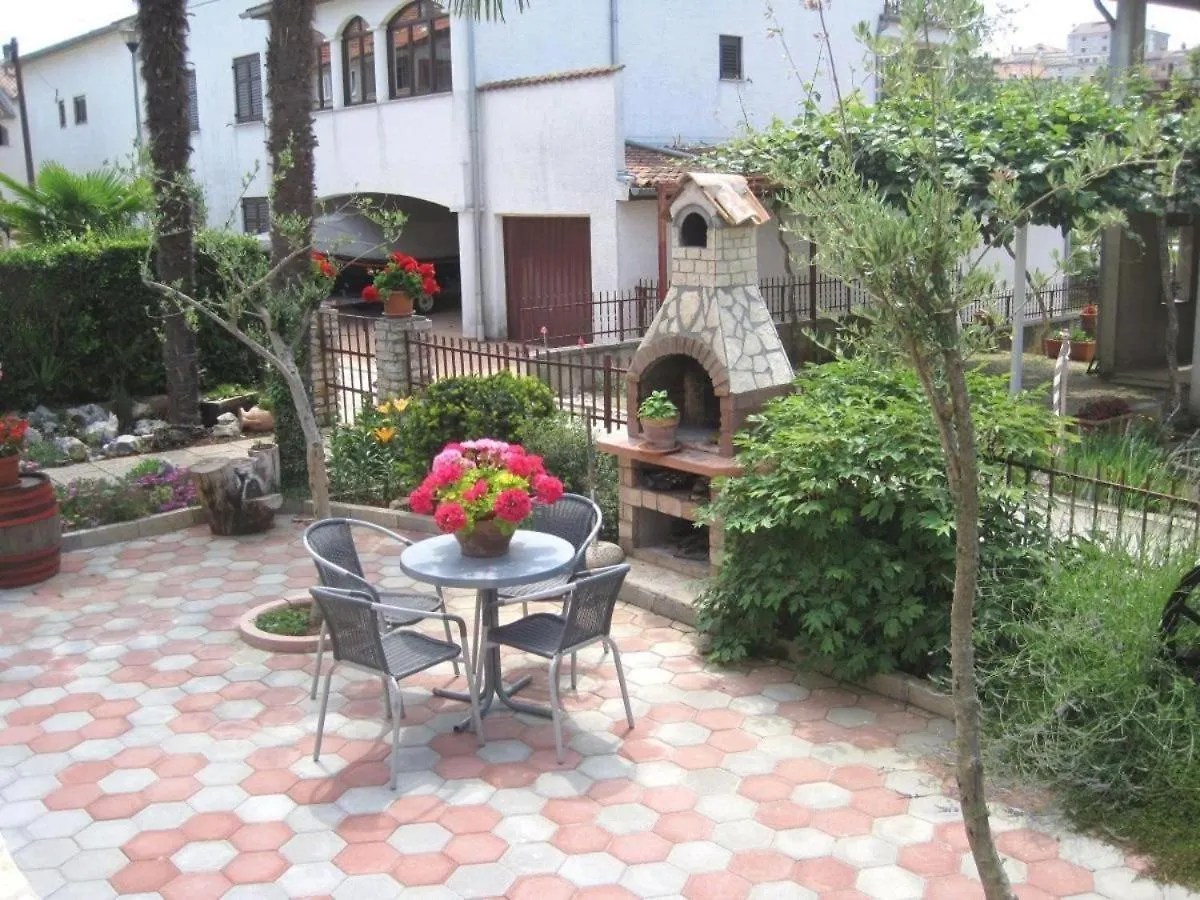 Apartamento Edi Funtana